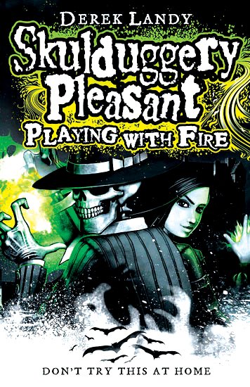 Skulduggery Pleasant #2: Playing With Fire